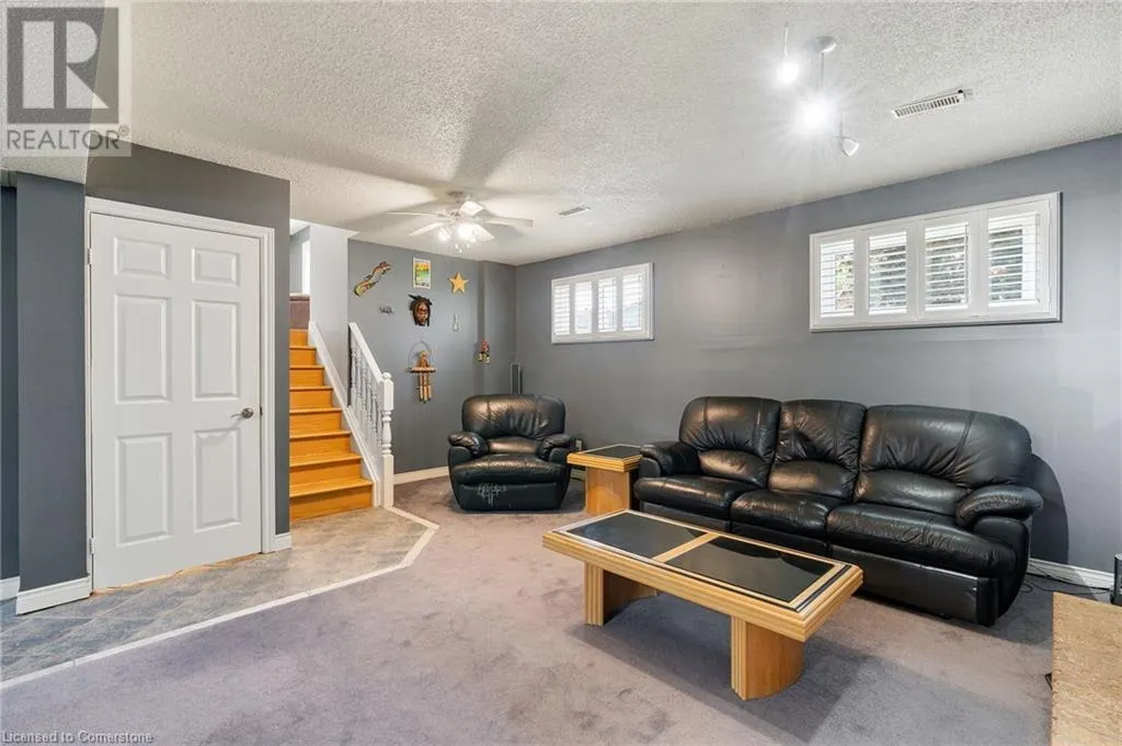 25 BURKE Drive