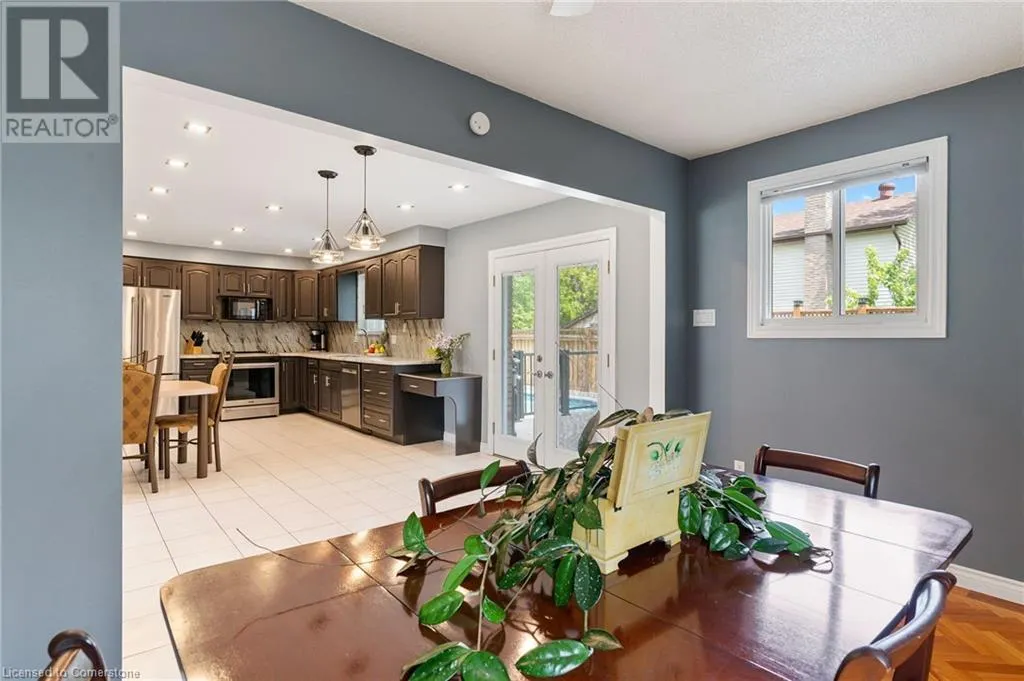 25 BURKE Drive