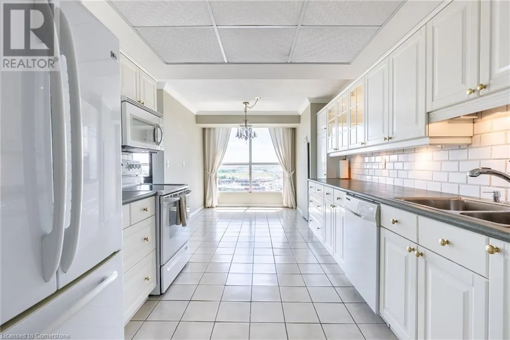 1271 WALDEN Circle Unit# PH108, #PH108