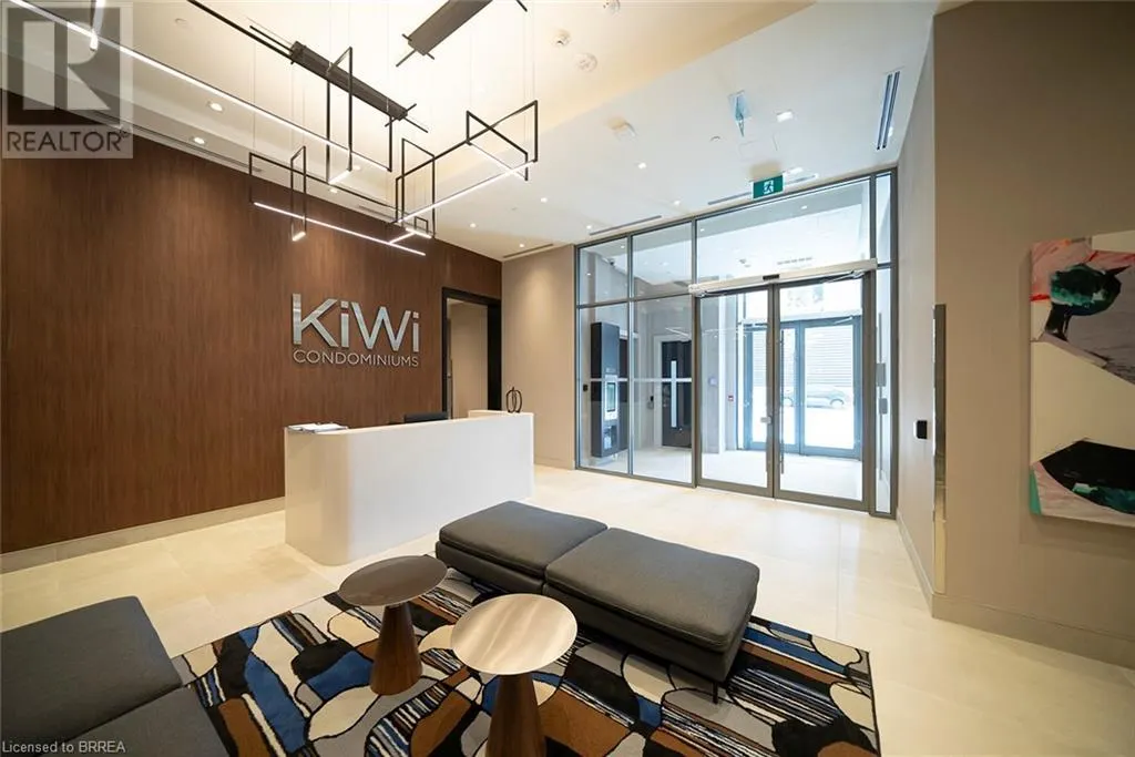 212 KING WILLIAM Street Unit# 823, #823