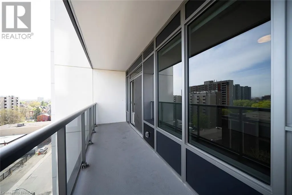 212 KING WILLIAM Street Unit# 823, #823