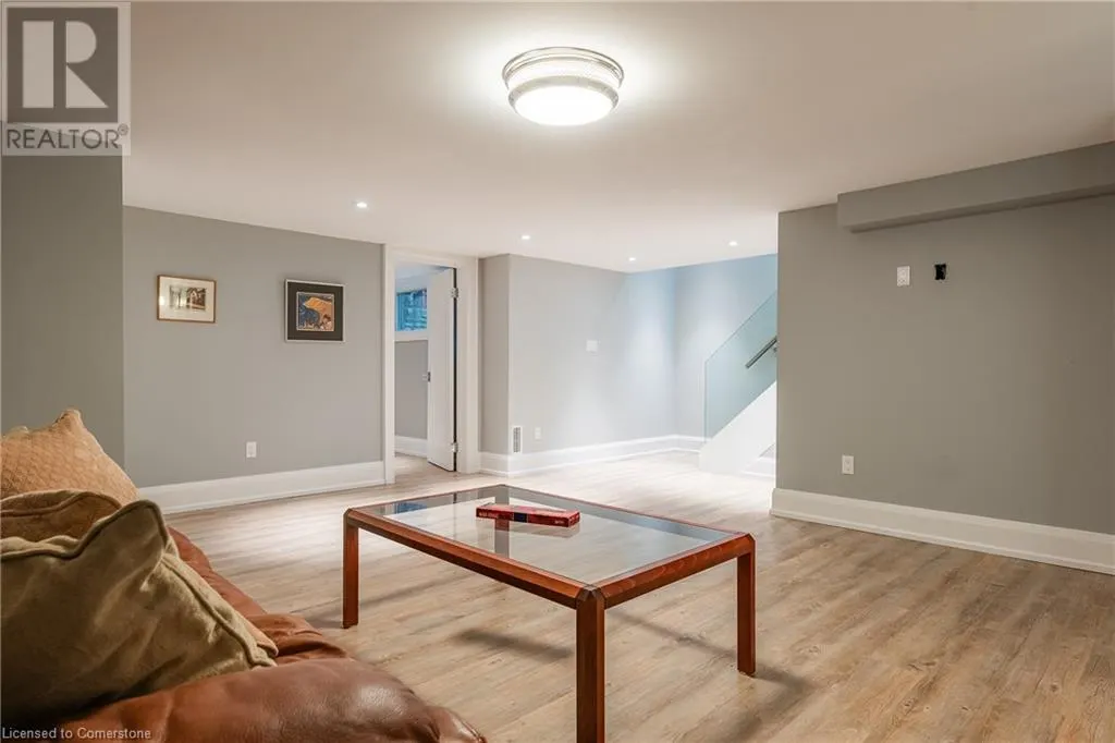 6 CHARTWELL Road