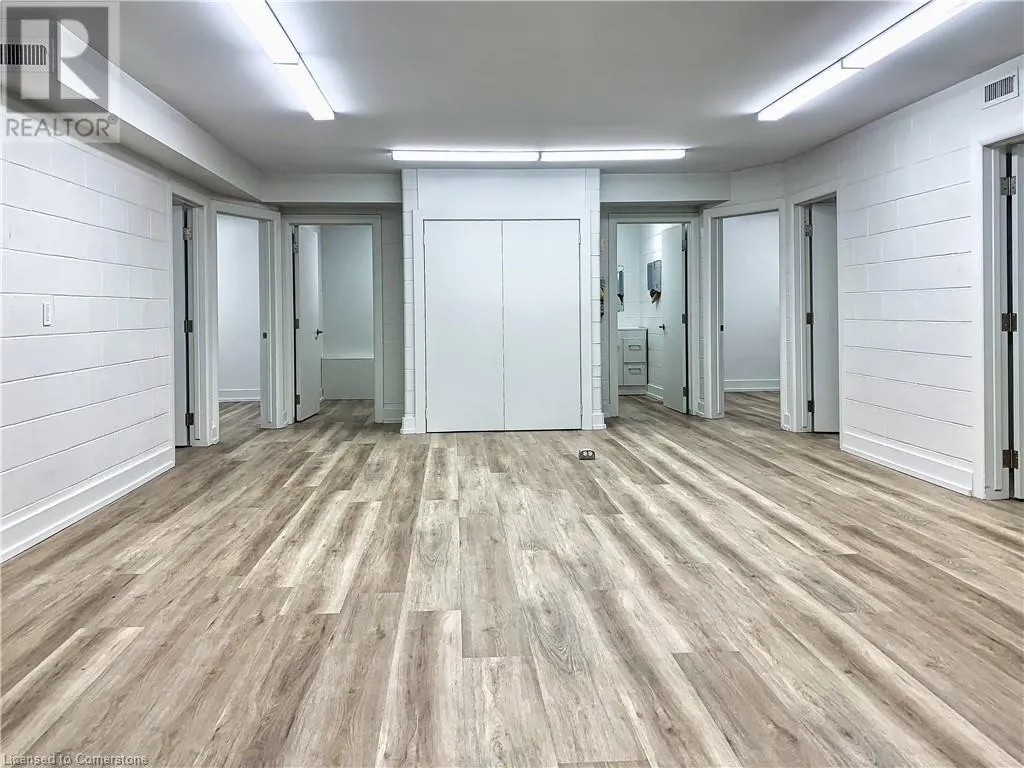 165 PLYMOUTH Road Unit# E, #E