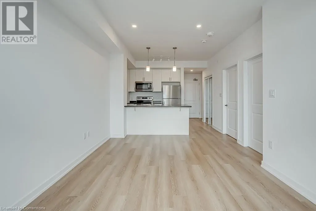 470 DUNDAS Street E Unit# 608, #608