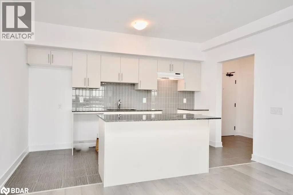 4 SPICE WAY Way Unit# 515, #515