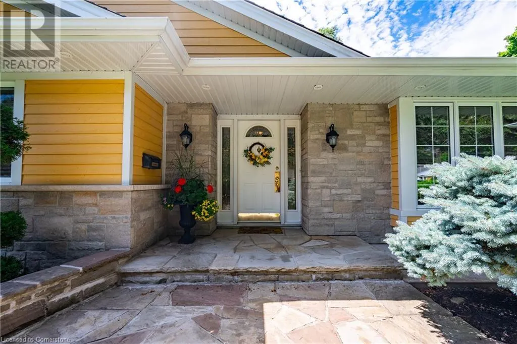 98 HADLEY Drive