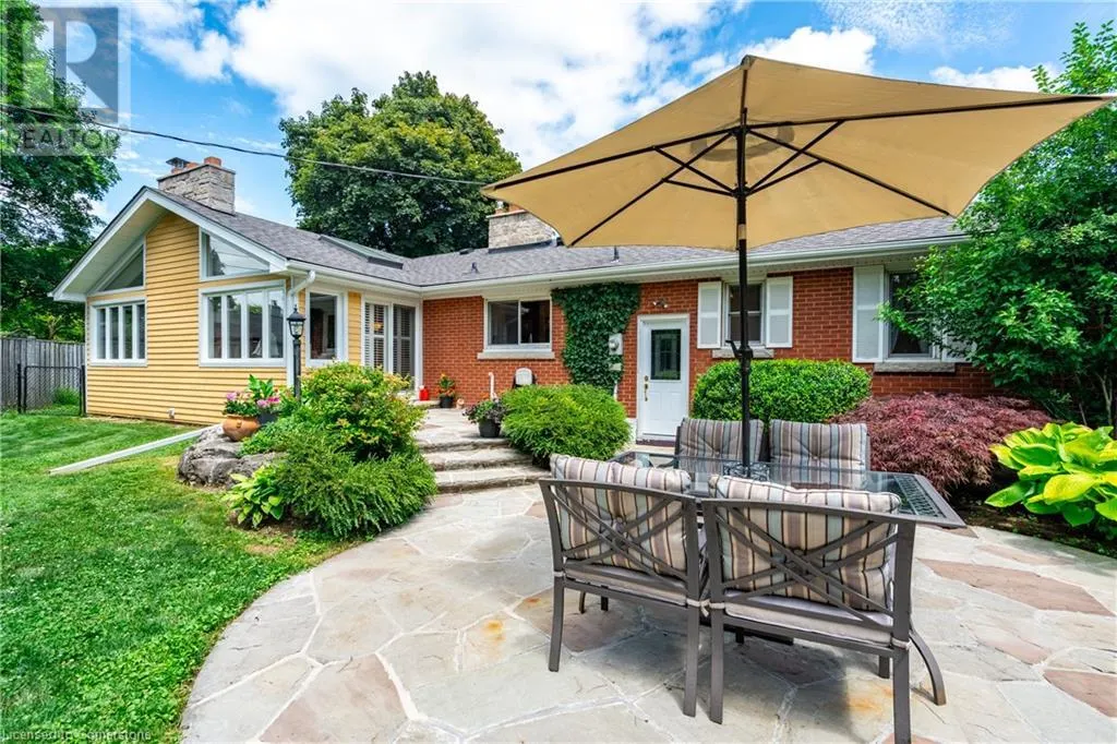 98 HADLEY Drive