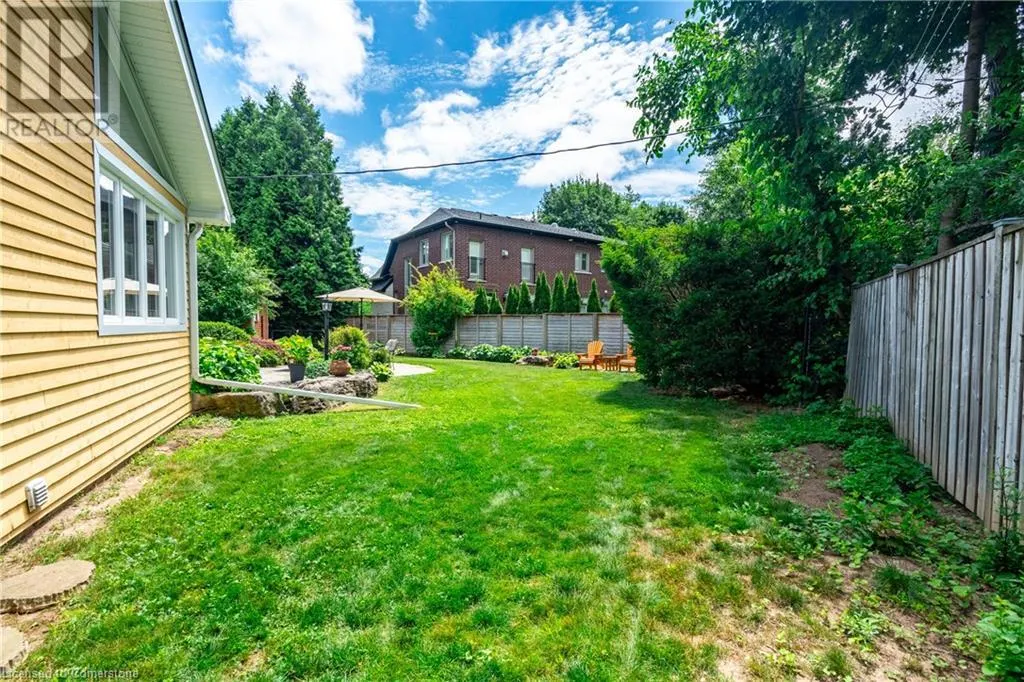 98 HADLEY Drive