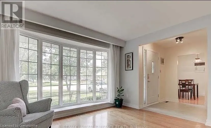 1269 MONTCLAIR Drive