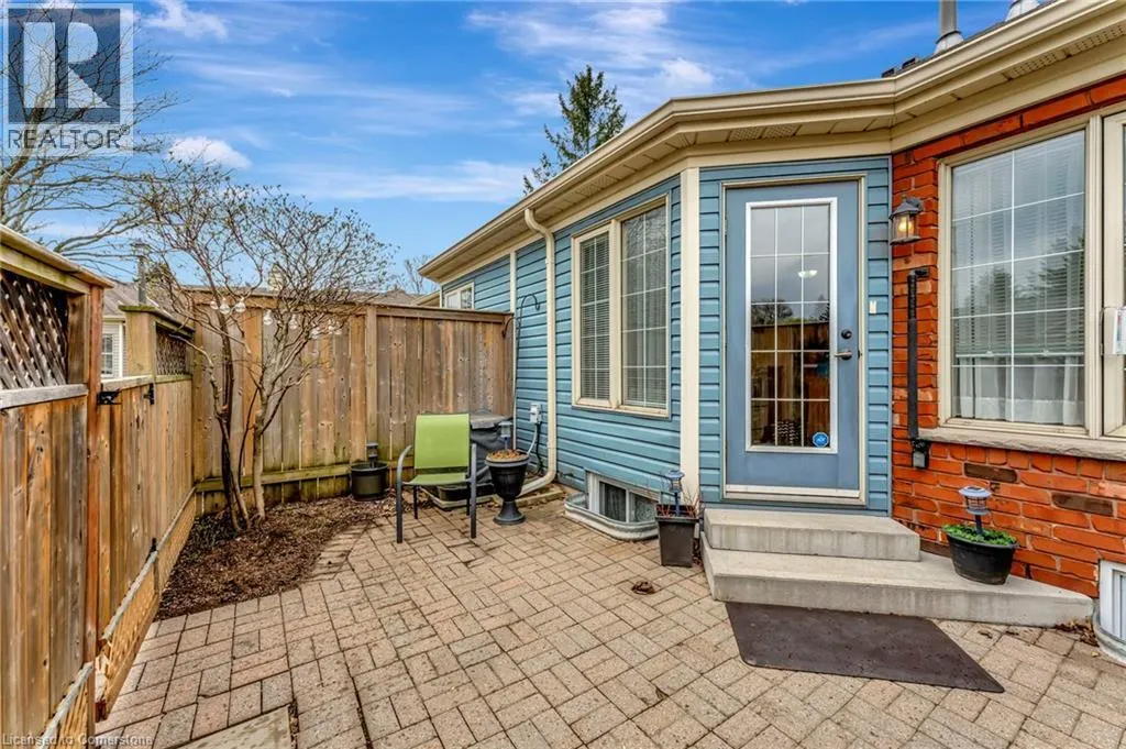 175 FIDDLERS GREEN Road Unit# 5, #5