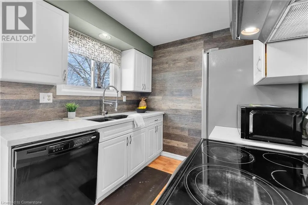 25 LINFIELD Drive Unit# 28, #28