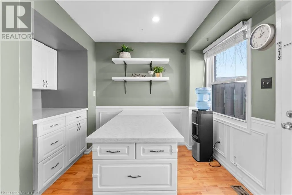25 LINFIELD Drive Unit# 28, #28