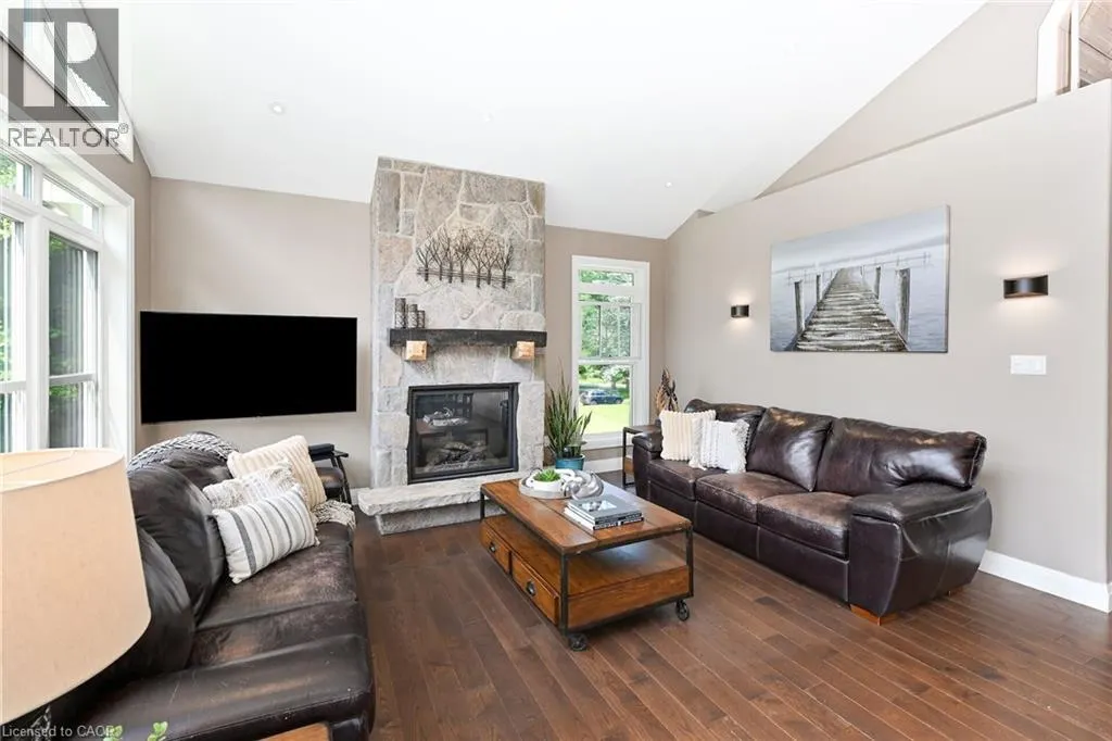 307 CONCESSION 8E Road