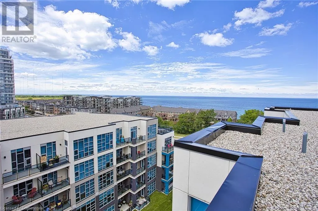 16 CONCORD Place Unit# 707, #707