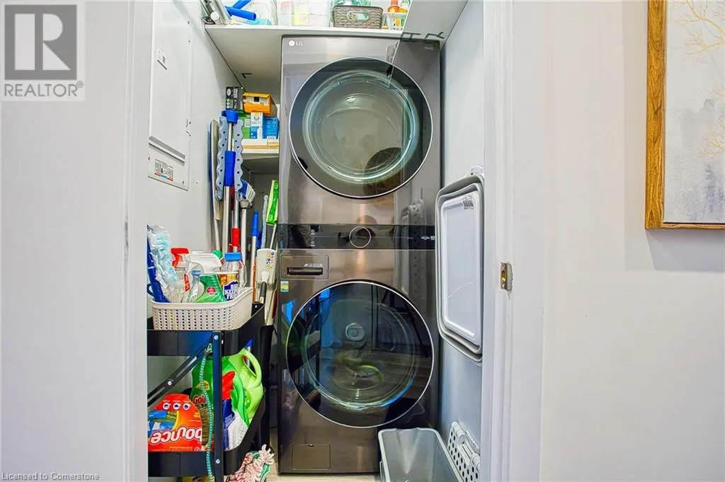 16 CONCORD Place Unit# 707, #707