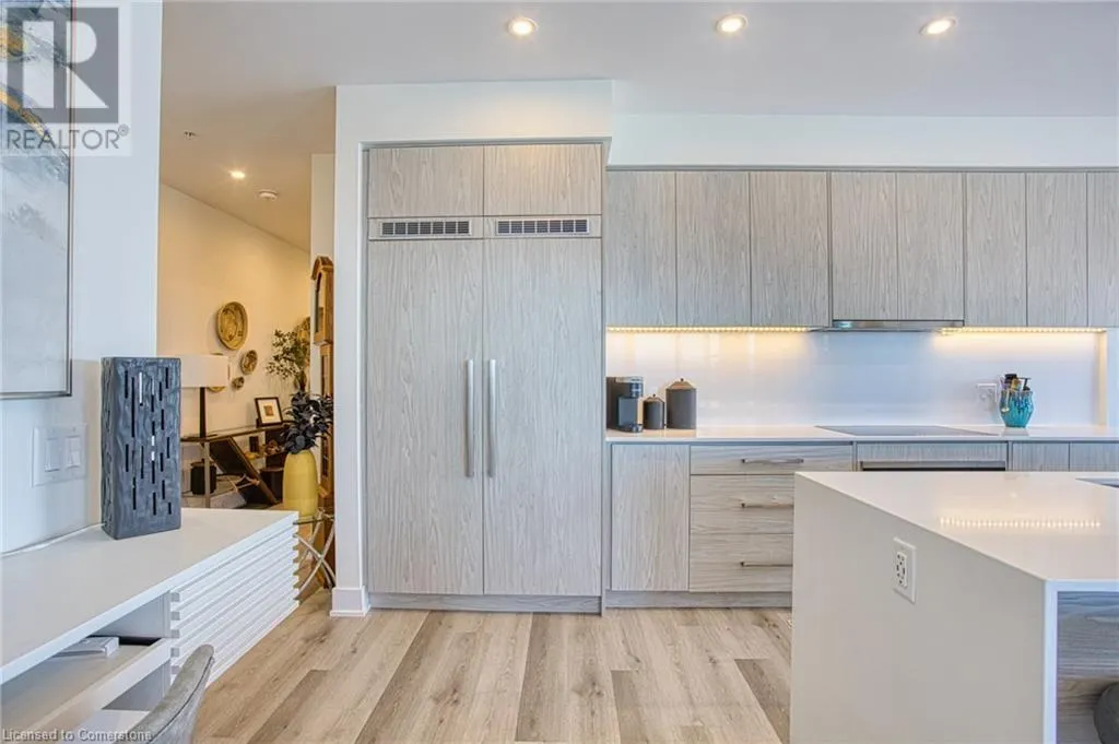 16 CONCORD Place Unit# 707, #707