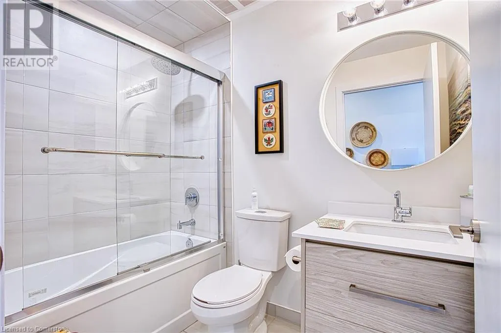 16 CONCORD Place Unit# 707, #707