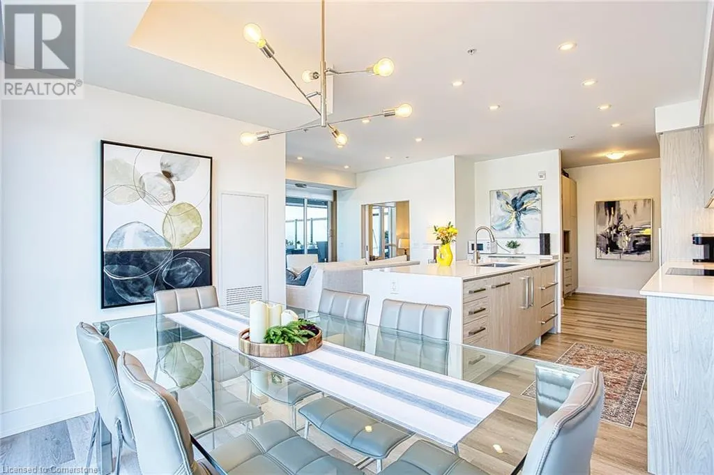 16 CONCORD Place Unit# 707, #707