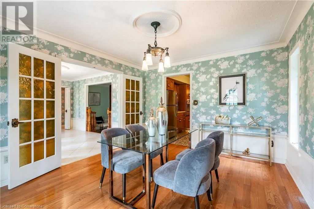 2083 HOLLOW Road