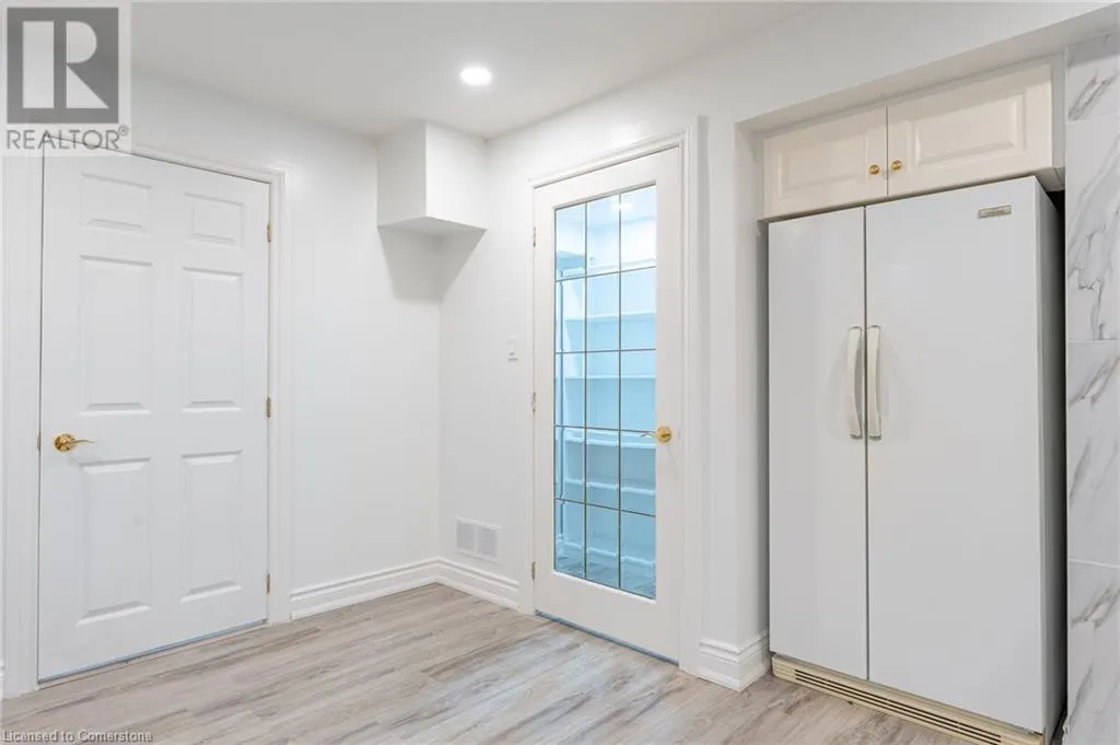 80 DEERVIEW Avenue Unit# Lower, #Lower