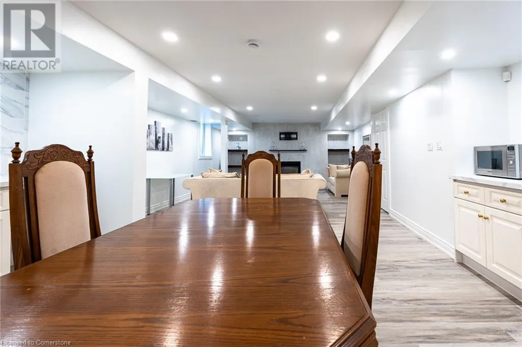 80 DEERVIEW Avenue Unit# Lower, #Lower
