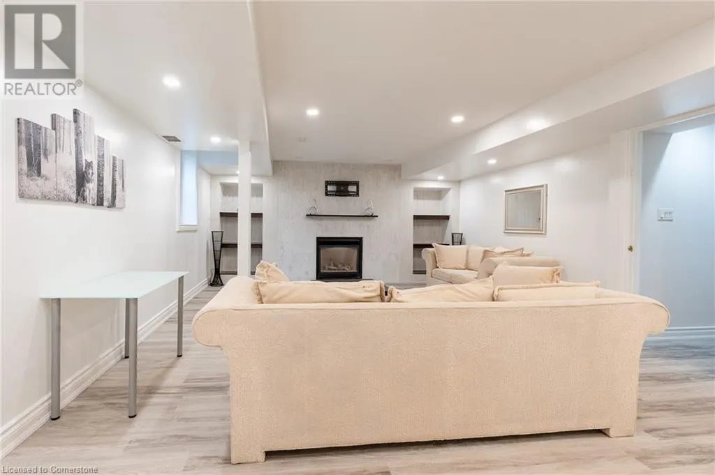 80 DEERVIEW Avenue Unit# Lower, #Lower