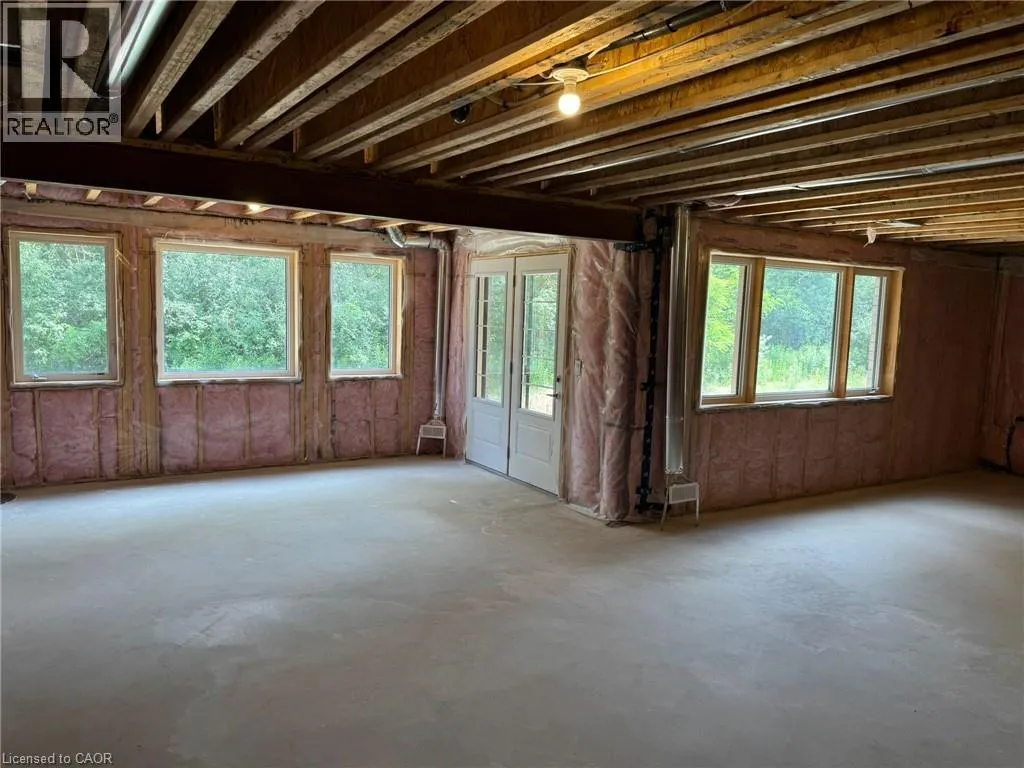141 HARDWOOD Avenue