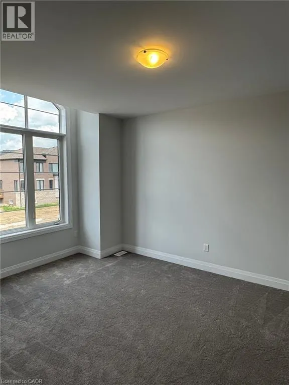 141 HARDWOOD Avenue