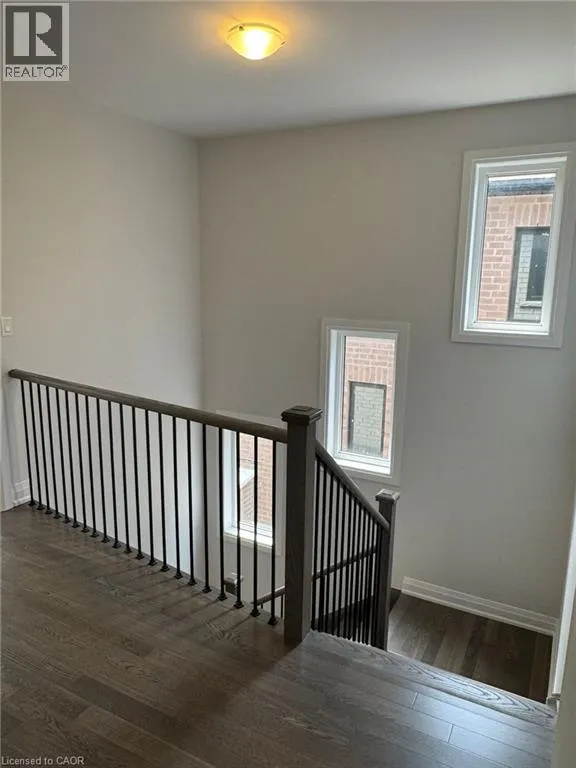 141 HARDWOOD Avenue