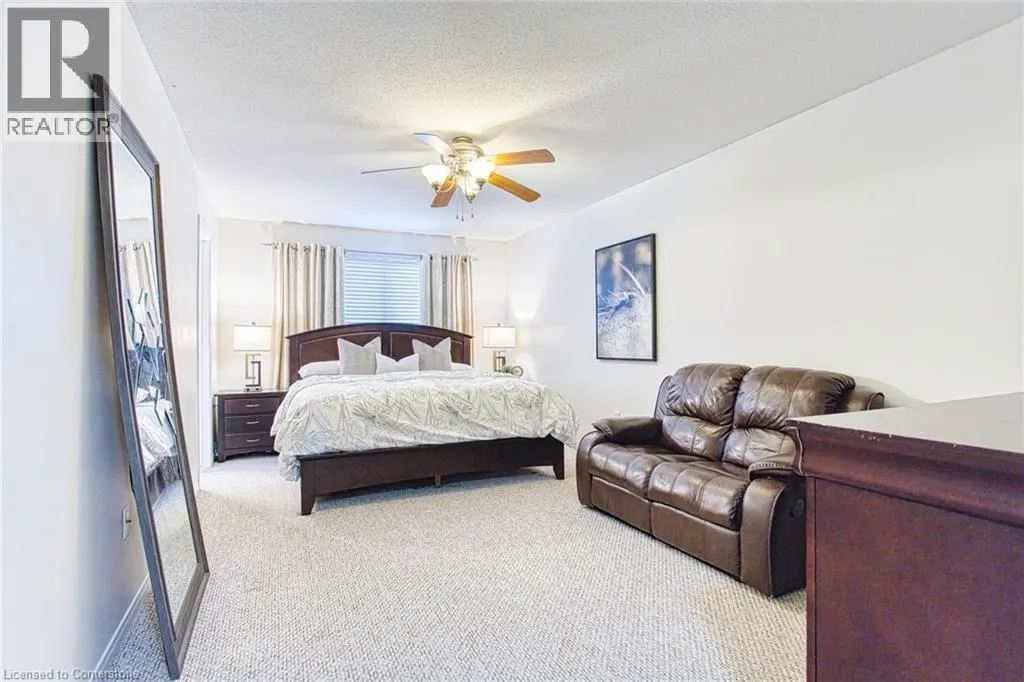 86 GLENDARLING Crescent