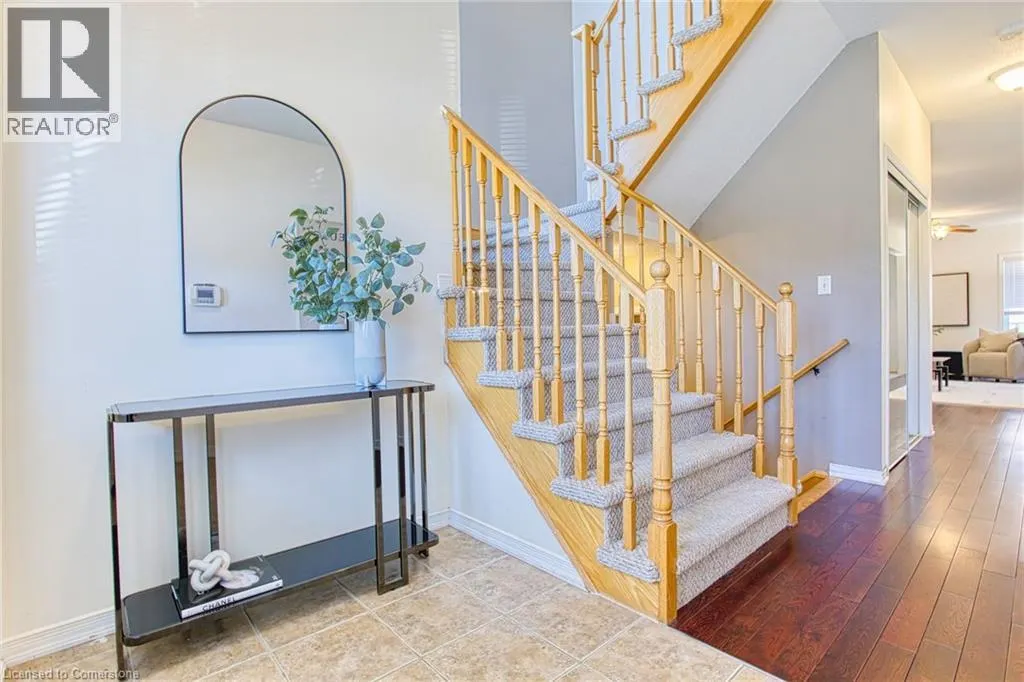 86 GLENDARLING Crescent