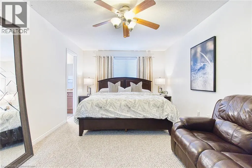 86 GLENDARLING Crescent
