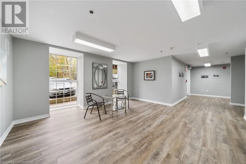 140 WEST RIVER Road Unit# 301, #301
