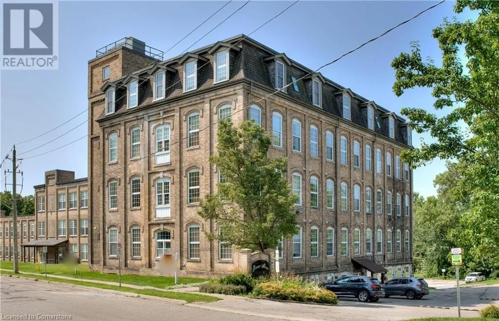 140 WEST RIVER Road Unit# 301, #301