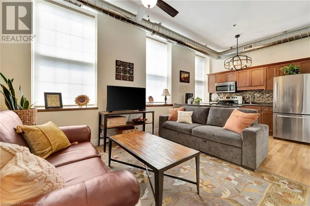140 WEST RIVER Road Unit# 301, #301
