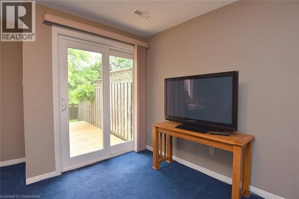 26 MOSS Boulevard Unit# 37, #37
