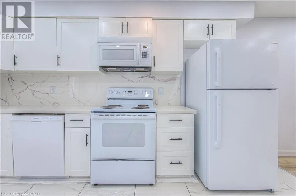 12 WHITEDEER Road Unit# 2, #2