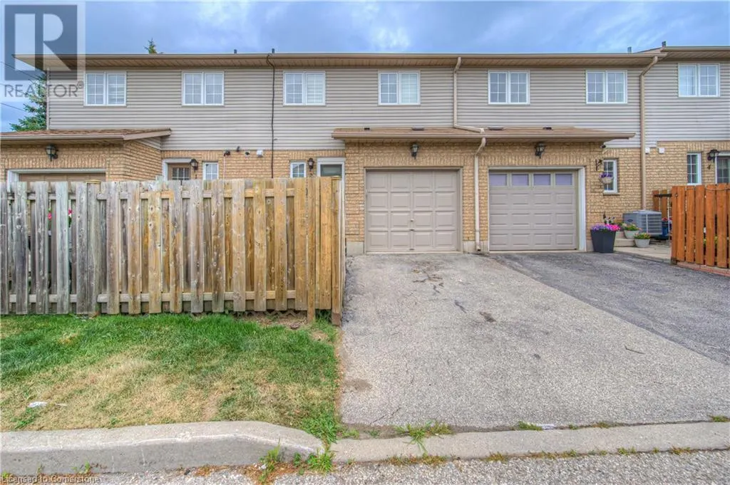 12 WHITEDEER Road Unit# 2, #2