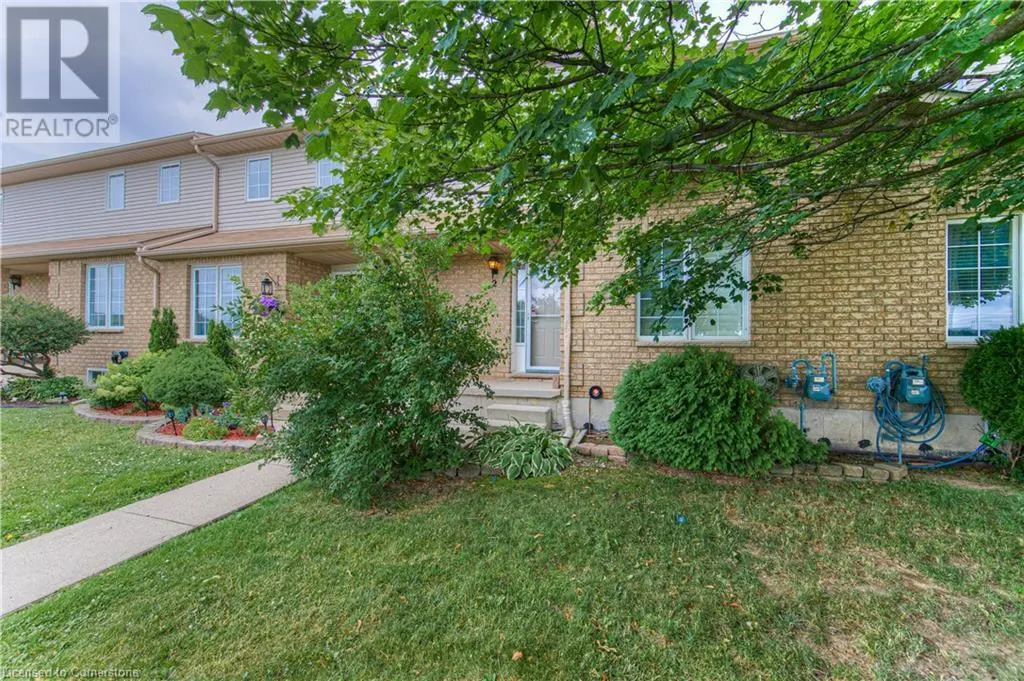 12 WHITEDEER Road Unit# 2, #2