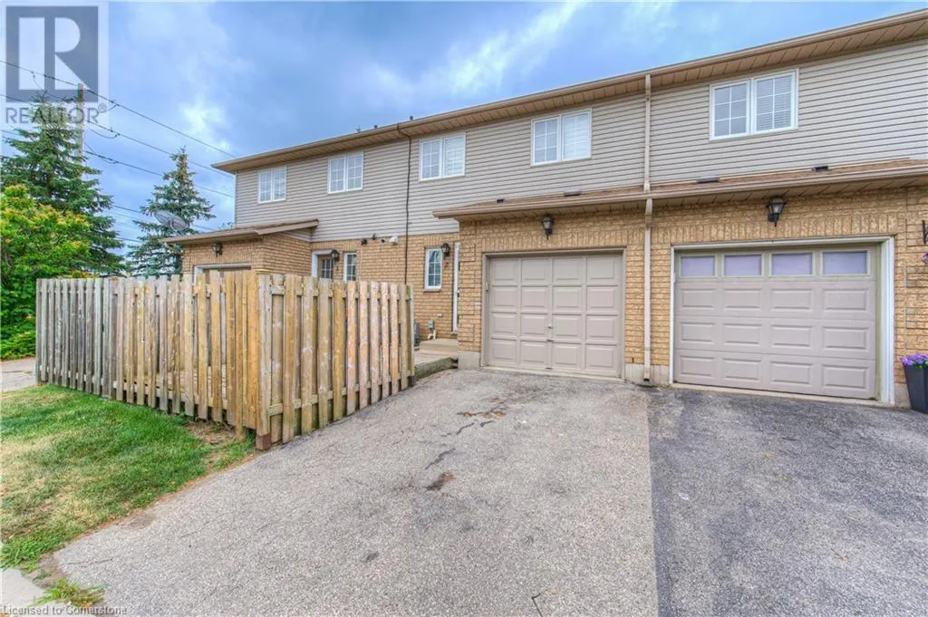 12 WHITEDEER Road Unit# 2, #2