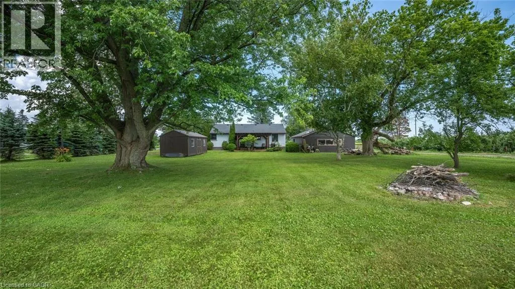 905 BLUELINE Road