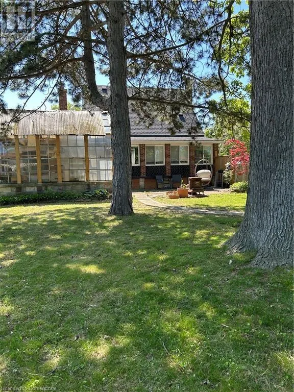18 FLANDERS Avenue