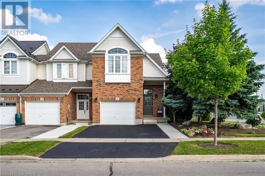 2 COLTON Circle