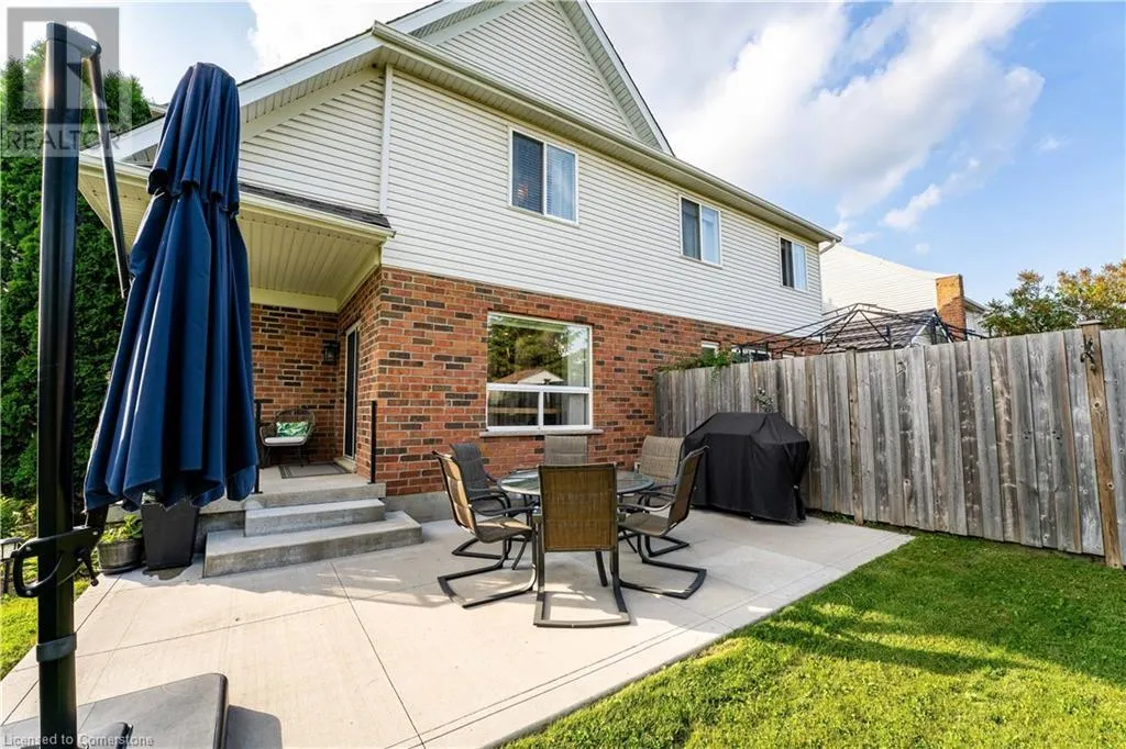 2 COLTON Circle