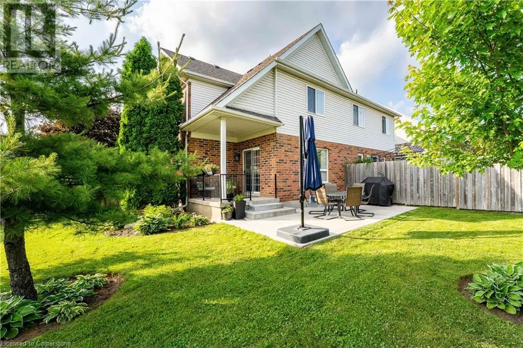 2 COLTON Circle