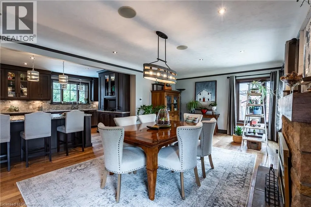 62 GLENVIEW Drive
