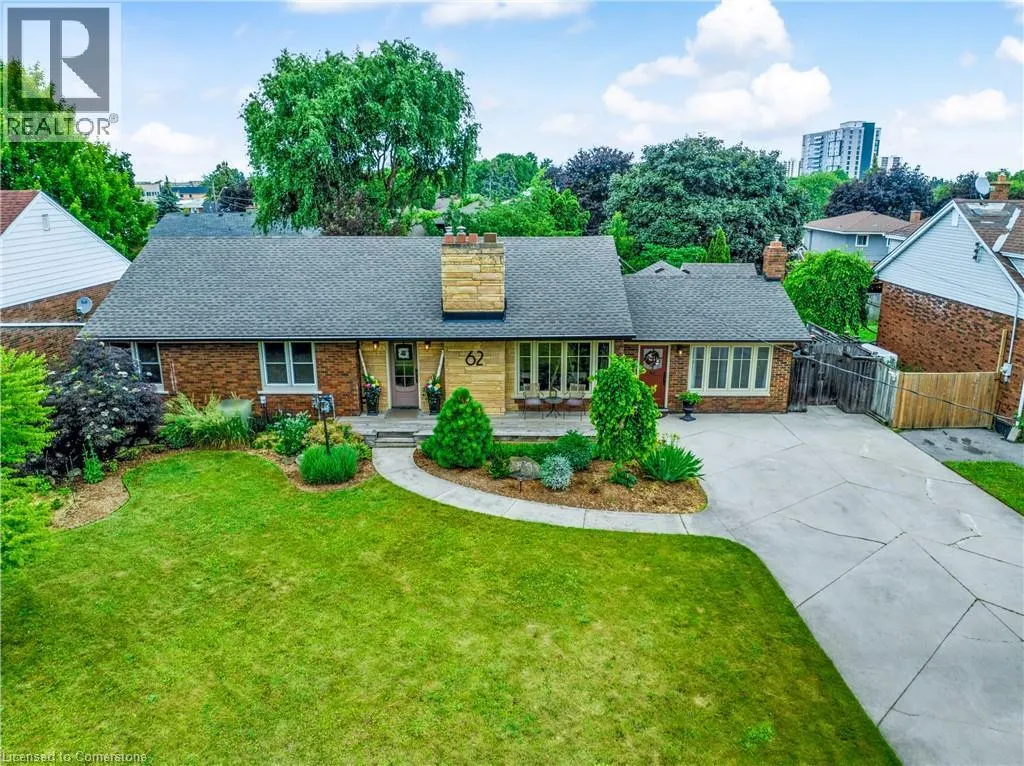 62 GLENVIEW Drive