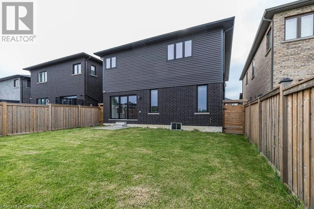102 GREENWICH Avenue
