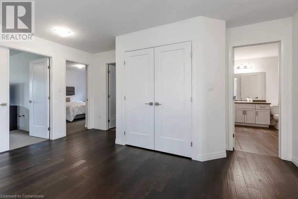 102 GREENWICH Avenue