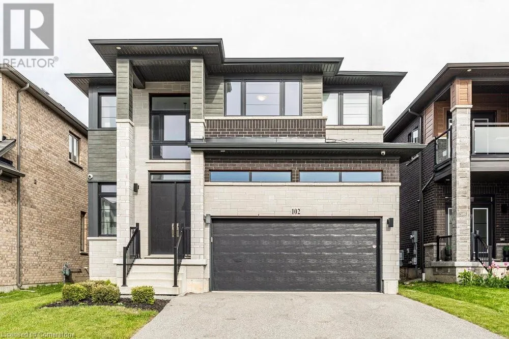 102 GREENWICH Avenue